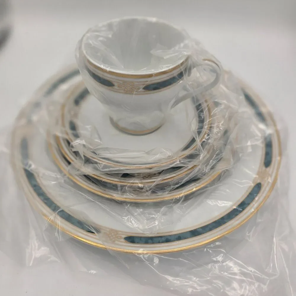 Gorham Fine China Regalia Court Teal 5 Piece Place‎ Setting Vintage Style 188060
